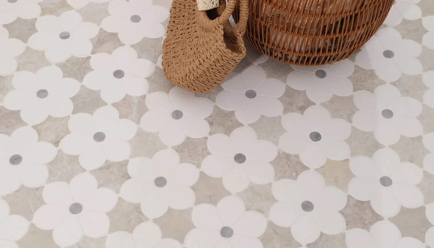 White floral marble mosaic floor with contrasting details in a calm interior