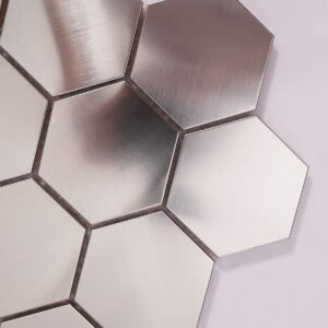 Piastrelle a mosaico in acciaio inossidabile – argentato, esagonale, spazzolato – BJ-3F8EFCCC3C2A