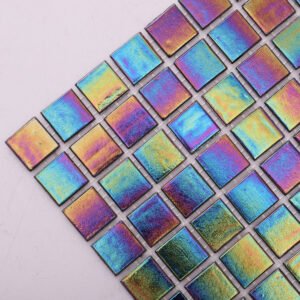 Mosaico de vidrio – multicolor, cuadrado, iridiscente, para salpicadero