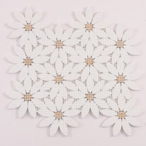 Piastrelle a mosaico in marmo – bianco, tagliato a getto d’acqua