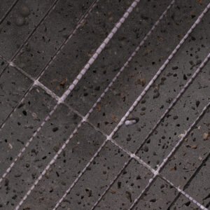 Mosaico de travertino – negro, rectangular, formato alargado