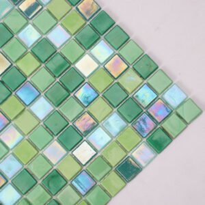 Mosaico quadrado uniforme de vidro verde-claro, brilhante e nacarado, para paredes e pavimentos
