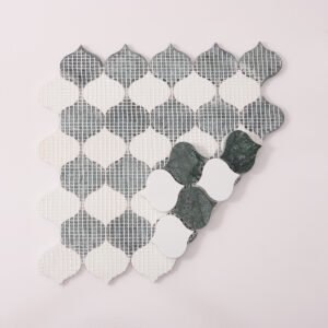 Mosaïque en marbre – blanc / vert, arabesque