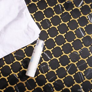 Piastrelle a mosaico in acciaio inossidabile – nero / dorato, arabesco