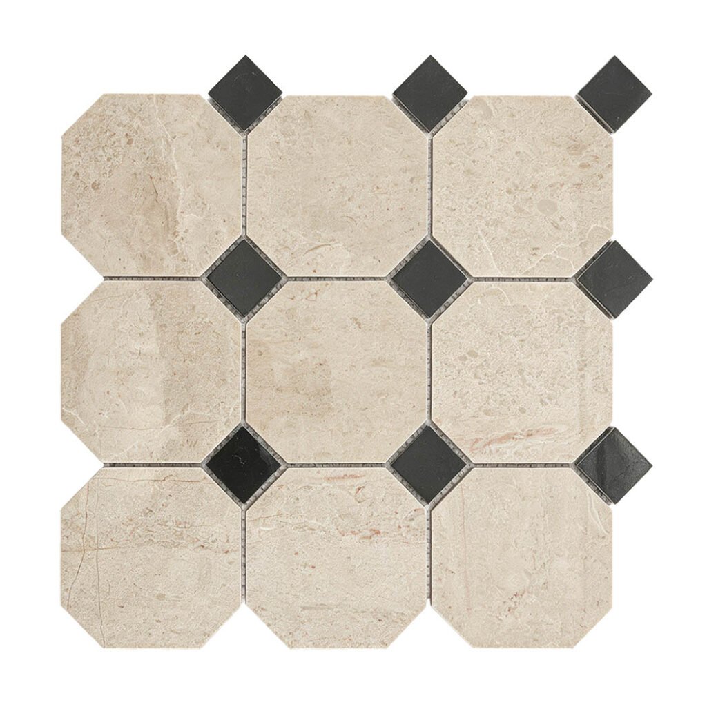 Achthoekige beige marmeren mozaïektegel met zwarte vierkante accenten (afmetingen)