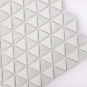 Mosaico de vidrio – blanco, damero, triangular