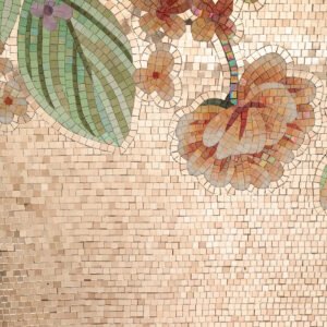 Mattonella floreale in vetro mosaico con fiori iridescenti e sfondo beige