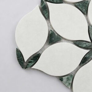 Mosaïque en marbre – blanc / vert, motif feuille