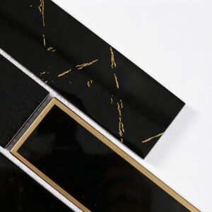 Mosaïque en verre – noir / doré, format métro, pour mur
