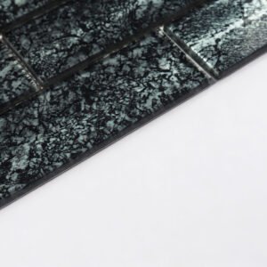 Piastrelle a mosaico in vetro – nero / grigio, formato metro, lucido, crackle, per paraschizzi