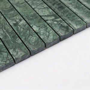 Riflet mosaik i Empress Green-marmor