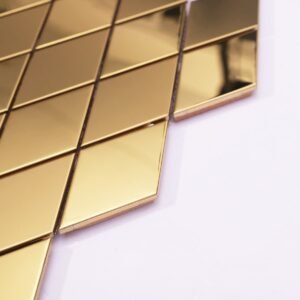 Mosaikfliesen aus Edelstahl – Goldfarben, Rauten, gebürstet, Spiegeloptik