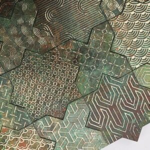 Folha de mosaico de alumínio verde em padrão de cruz estrelada com desenho vintage estampado