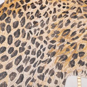 Handgjord mosaikväggkonst med leopardmotiv i glas och marmor