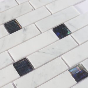 Piastrelle a mosaico in vetro e marmo – bianco, formato metro, iridescente